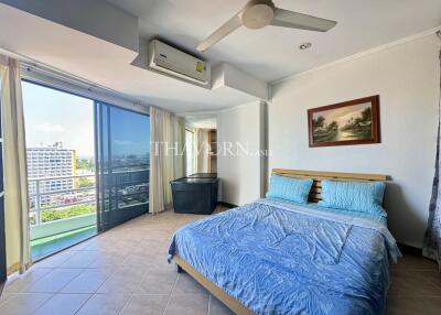 Condo for sale 3 bedroom 278 m² in View Talay 2, Pattaya