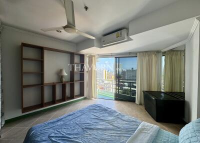 Condo for sale 3 bedroom 278 m² in View Talay 2, Pattaya