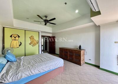 Condo for sale 3 bedroom 278 m² in View Talay 2, Pattaya