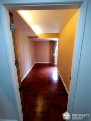 2-BR Apt. in Chong Nonsi