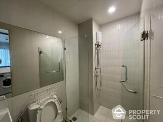 1-BR Condo at Life Asoke near ARL Makkasan