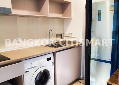 Condo at Aspire Sukhumvit-Onnut for sale