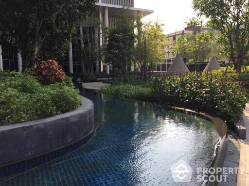 2-BR Condo at Life Ratchadapisek near MRT Huai Khwang