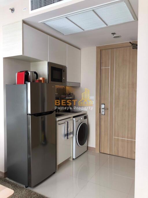 Studio Condo in The Riviera Wong Amat Beach Wongamat C011937