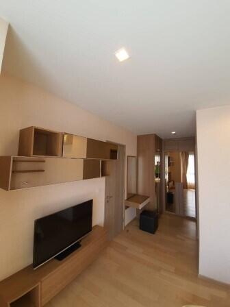 HQ by Sansiri 1 bedroom condo for rent