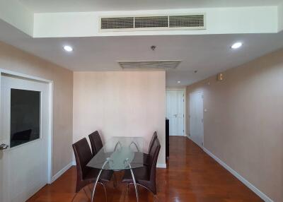 1 bedroom condo for rent at Baan Siri 24