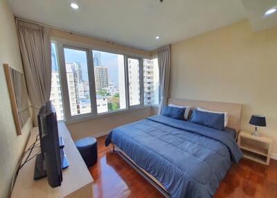 1 bedroom condo for rent at Baan Siri 24