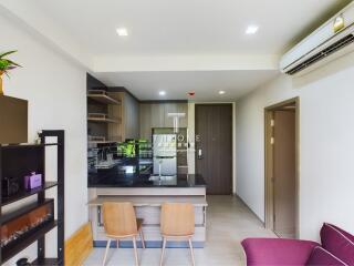 Modern kitchen with a seating area