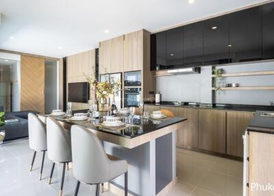 Modern kitchen with dining area