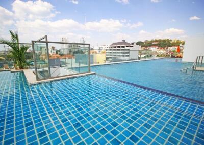 Rooftop swimming pool with city view