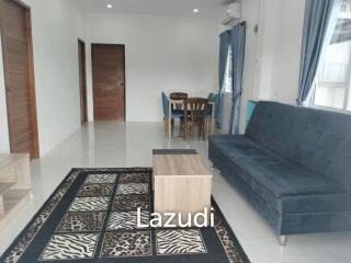 2 Bedrooms Detached House For Rent Close To The City