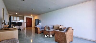 1 Bed 1 Bath 90 SQ.M. Jomtien Plaza Condotel