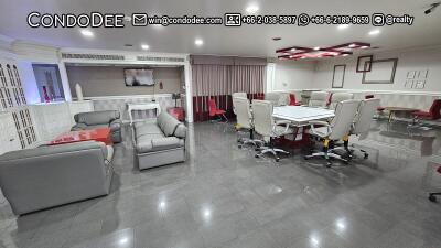 European Condo Parquet Floor Sukhumvit 49