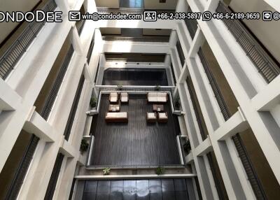 3-Bedroom Condo Sukhumvit 61 Ekkamai