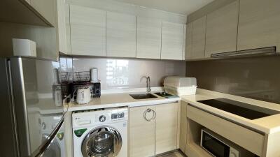 2-Bedroom Condo Sukhumvit 61 Ekkamai