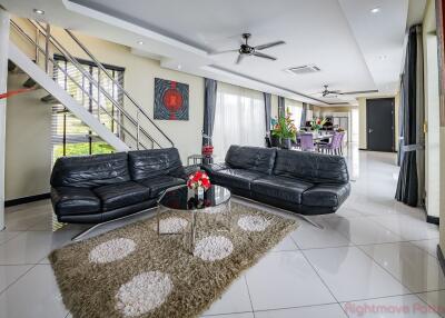 5 Bed House For Sale In Jomtien - Palm Oasis