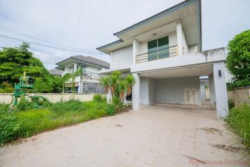 3 Bed House For Sale In East Pattaya - Central Park Hillside