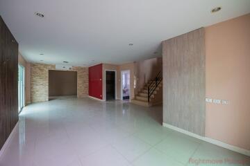 3 Bed House For Sale In East Pattaya - Central Park Hillside