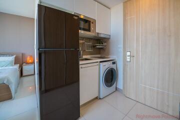 Studio Condo For Sale In Wongamat - The Riviera Wongamat