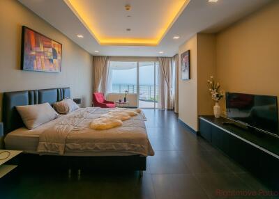 3 Bed Condo For Rent In Na Jomtien - La Royale