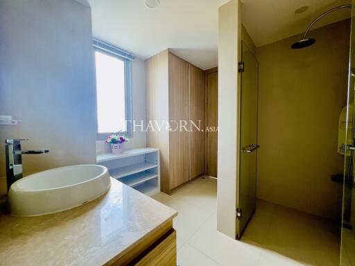 Condo for sale 1 bedroom 50.79 m² in The Riviera Wongamat Beach, Pattaya