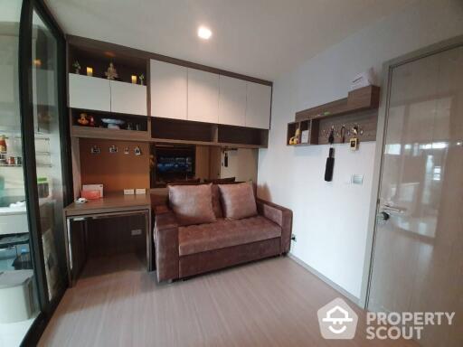 1-BR Condo at Life Sukhumvit 62 near BTS Bang Chak