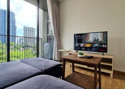 Condo for Sale at Hasu Haus Condominium