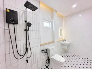 House for Sale in , Hang Dong