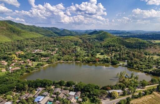 Nice 2 Bedroom Bungalow on a Lake for Sale in On Tai, San Kamphaeng, Chiang Mai