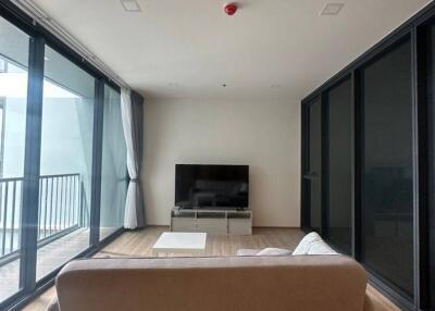 3-BR Condo at Xt Phayathai near BTS Phaya Thai