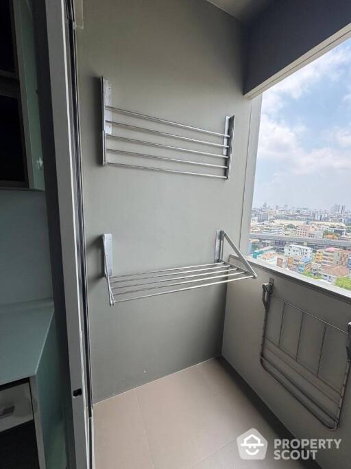 1-BR Condo at The Room Rama 4 near MRT Hua Lamphong