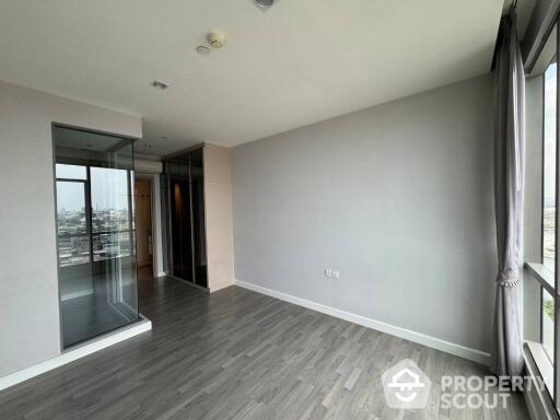 1-BR Condo at The Room Rama 4 near MRT Hua Lamphong