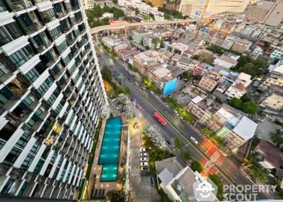 2-BR Condo at Supalai Premier Charoen Nakhon near BTS Krung Thon Buri