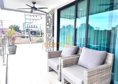 3 Bedrooms Condo in Serenity Jomtien Residence Jomtien C011938