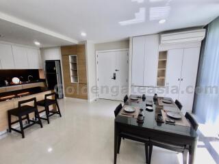 2 Bedrooms Modern Furnished Apartment with Balcony - Ekkamai