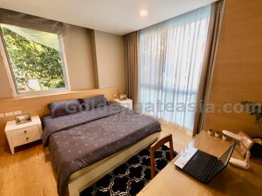 2 Bedrooms Modern Furnished Apartment with Balcony - Ekkamai