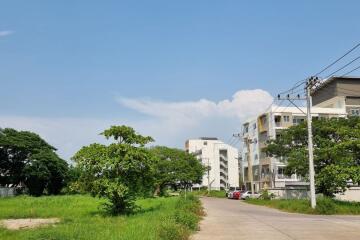 Property id141ls Land for sale in ChangPuek 0-0-52Rai near Rajabhat Chiangmai