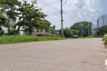 Property id143ls Land for sale in ChangPuek 0-2-45Rai near Rajabhat Chiangmai