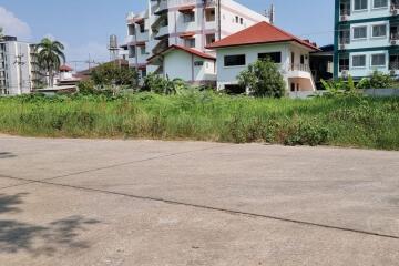 Property id143ls Land for sale in ChangPuek 0-2-45Rai near Rajabhat Chiangmai