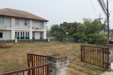 land for sale in Chaiyapuek Land and House housing estate 444m2,nearby Maejo