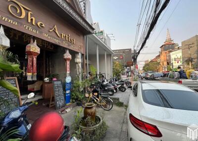 Property ID022BS Commercial building, 54 sq.m., next to One Nimman