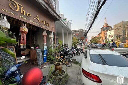 Property ID022BS Commercial building, 54 sq.m., next to One Nimman