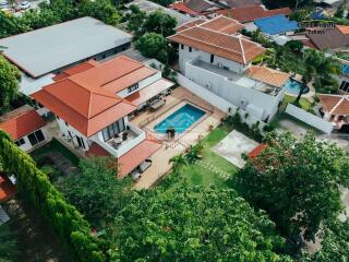 Recently renovated, 3 bedroom, 4 bathroom, pool villa for sale or rent in East Pattaya.