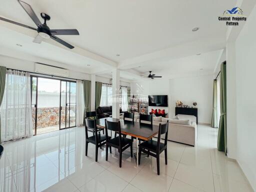 Recently renovated, 3 bedroom, 4 bathroom, pool villa for sale or rent in East Pattaya.