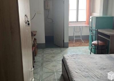 Dormitory - Chet Yot Zone, 37 rooms, 105 sq m, near Maya Mall (ID:034BS)