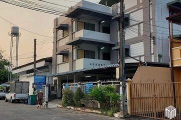 Dormitory - Chet Yot Zone, 37 rooms, 105 sq m, near Maya Mall (ID:034BS)