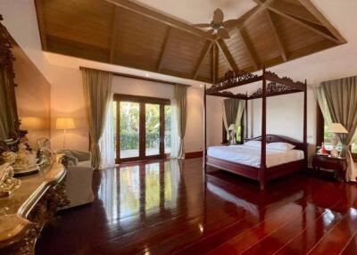 Property ID047PS Pool villa, 14bedsroom, 12bathsroom, around 2,000 sq.m. near Chiang Mai 700th Anniversary Stadium