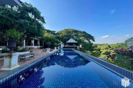 Property ID047PS Pool villa, 14bedsroom, 12bathsroom, around 2,000 sq.m. near Chiang Mai 700th Anniversary Stadium