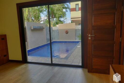 Property ID065PS Pool Villa, 4bedsroom, 4bathsroom, 280 sq.m., near Baan Chaiyaphruek