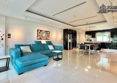 2 Bedroom In VN Residence 2 In Pratamnak Pattaya For Sale